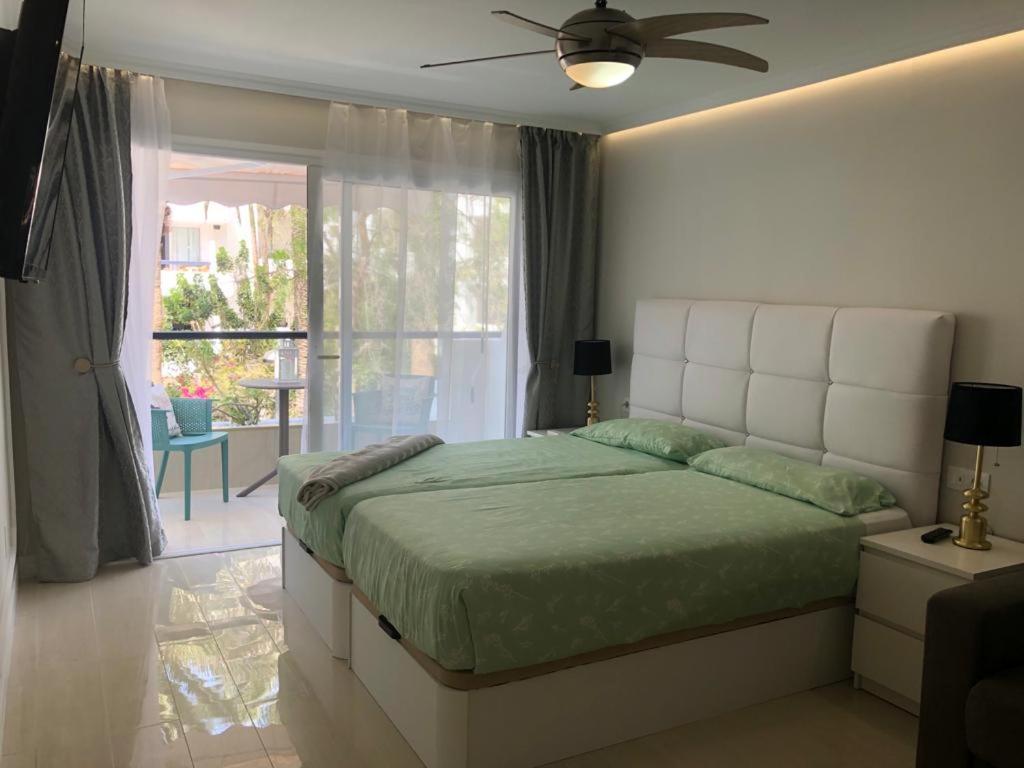 First Line Seaview Apartment Costa Adeje Dış mekan fotoğraf